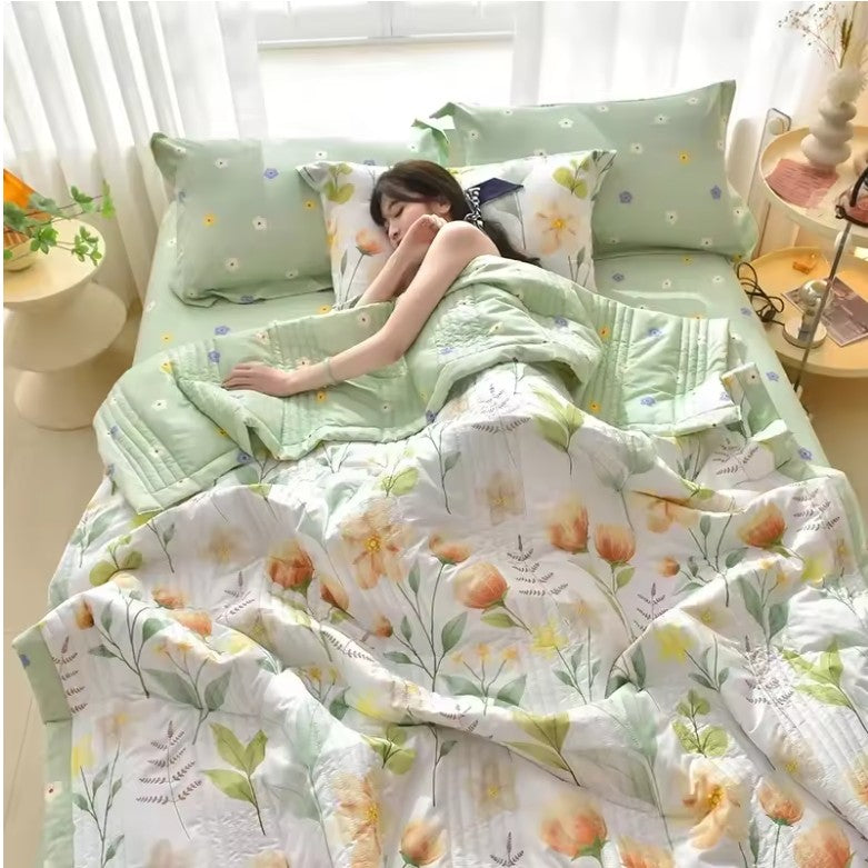 Quilted Queen Size Summer Quilt – Soft Washable Comforter for Bed