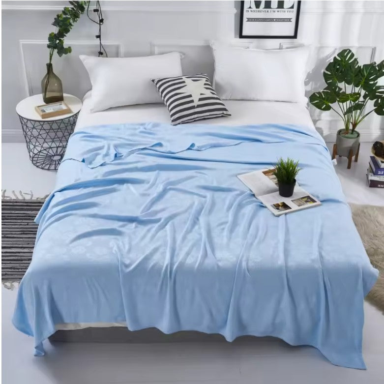 100% Bamboo Fiber Cooling Blanket – Soft, Breathable & Skin-Friendly