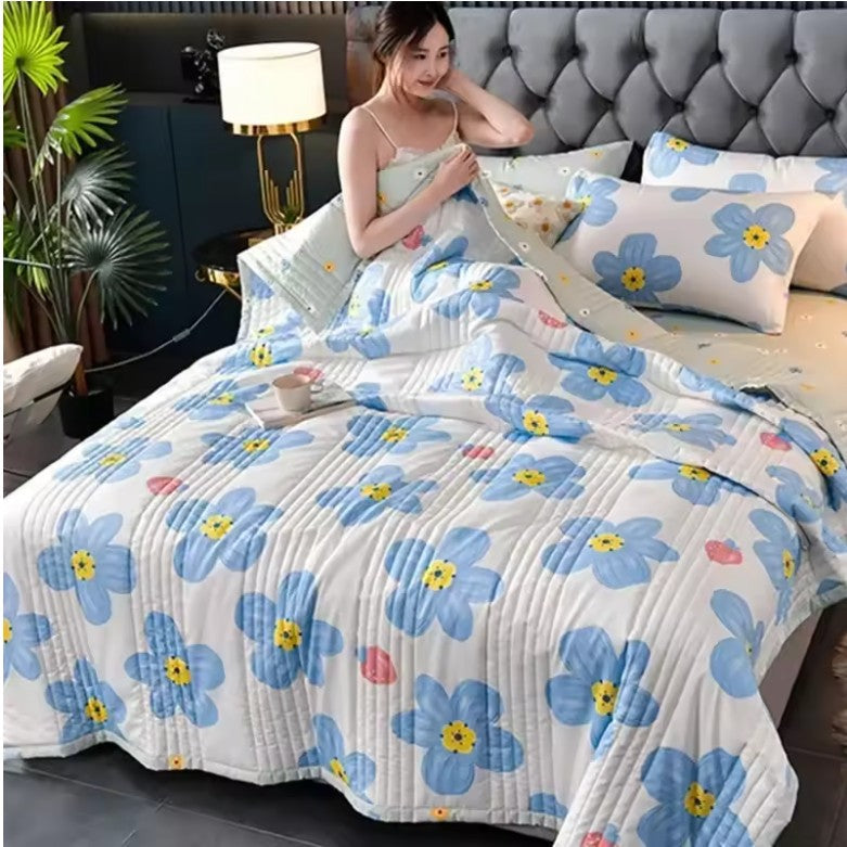 Quilted Queen Size Summer Quilt – Soft Washable Comforter for Bed