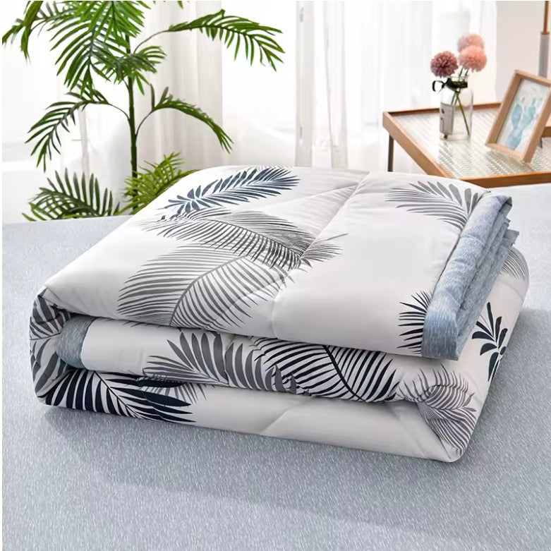 Lightweight Summer Cooling Blanket – Soft, Washable Comforter for Adults & Kids