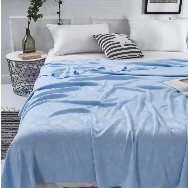 100% Bamboo Fiber Cooling Blanket – Soft, Breathable & Skin-Friendly