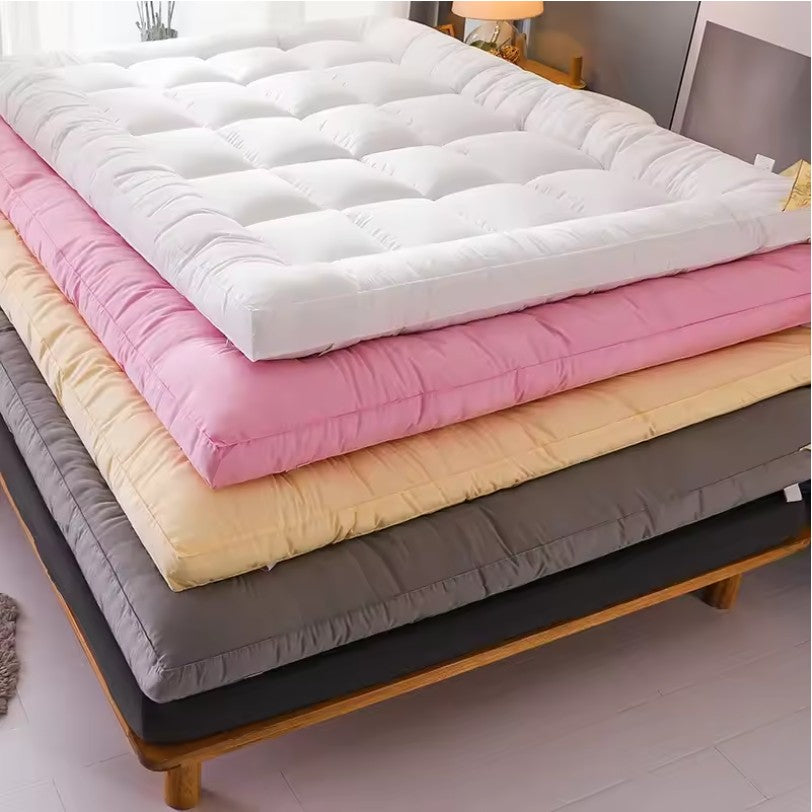 Fluffy Mattress Topper – Soft All-Season Pad for Bed & Camping