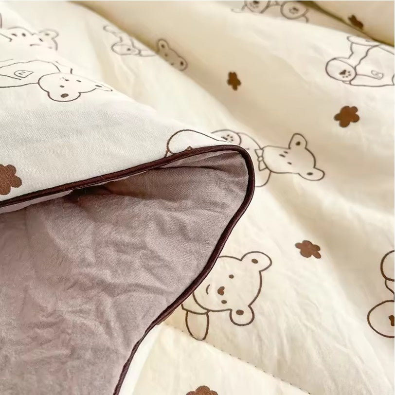 Double Gauze Summer Quilt – Soft & Lightweight Blanket