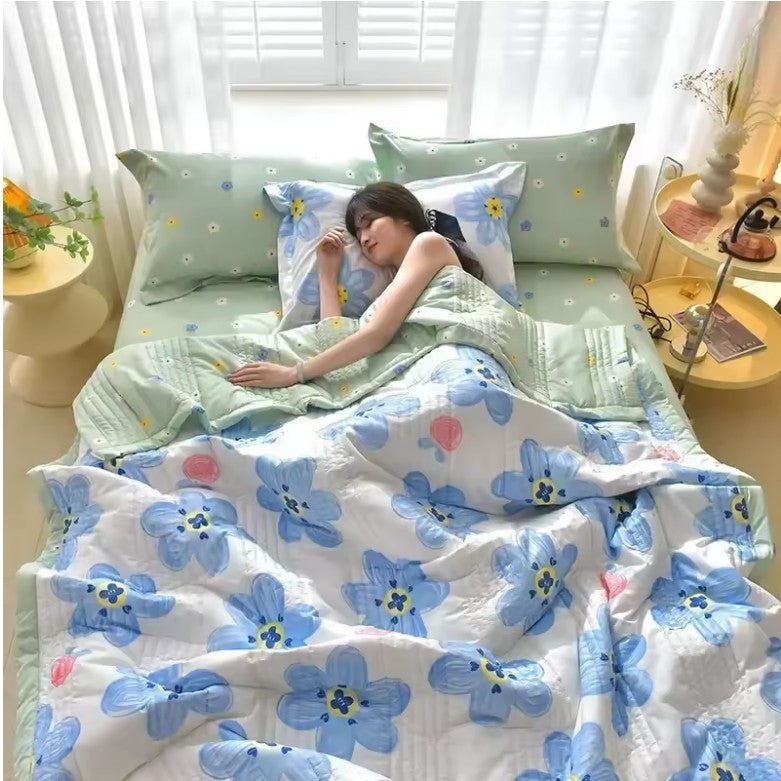 Quilted Queen Size Summer Quilt – Soft Washable Comforter for Bed