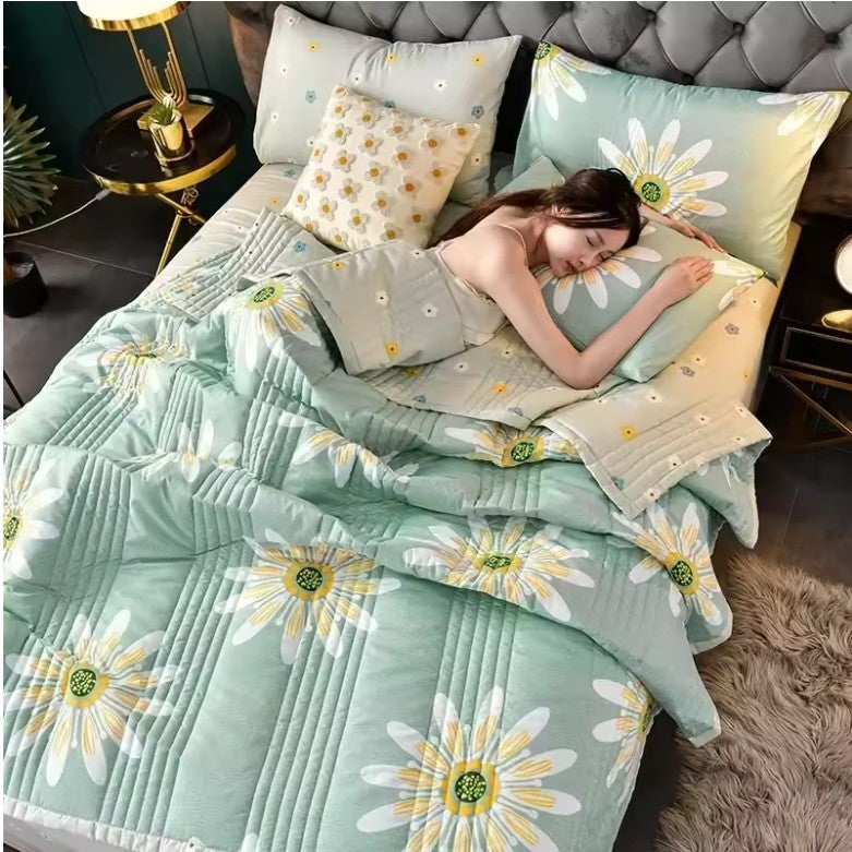 Quilted Queen Size Summer Quilt – Soft Washable Comforter for Bed