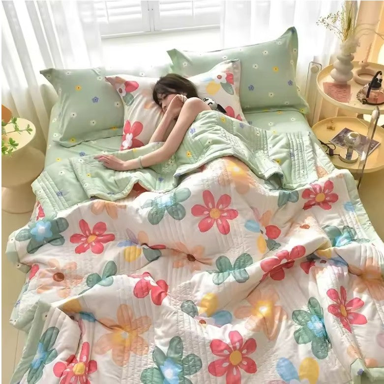 Quilted Queen Size Summer Quilt – Soft Washable Comforter for Bed