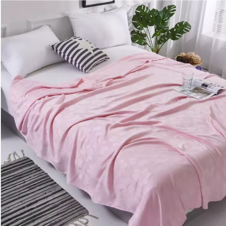 100% Bamboo Fiber Cooling Blanket – Soft, Breathable & Skin-Friendly