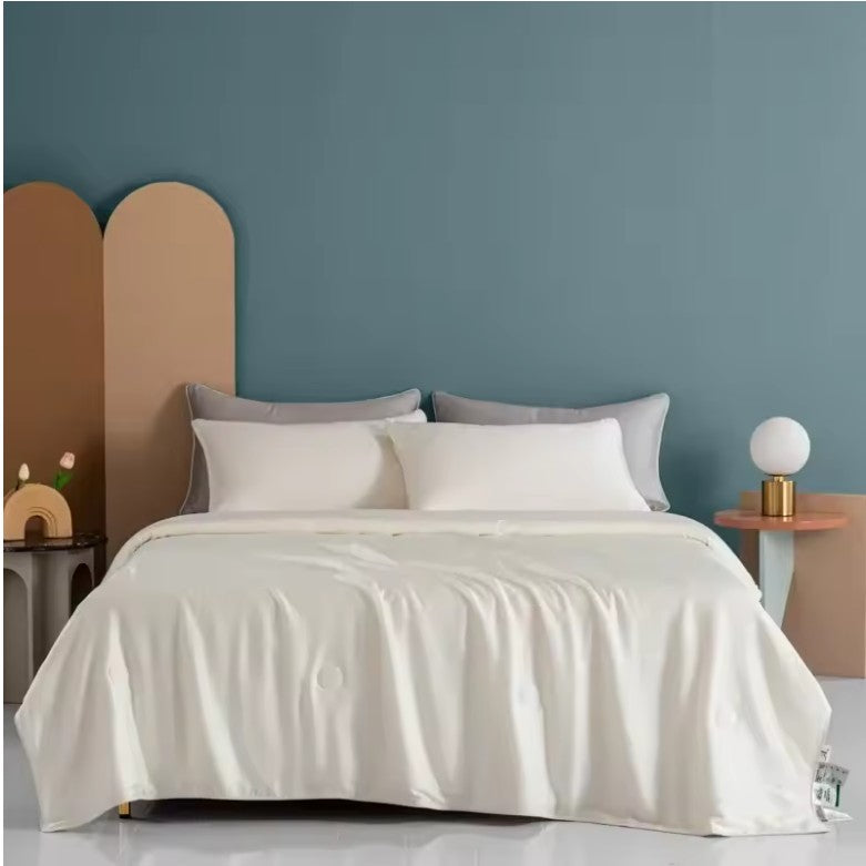 Cooling Blanket Soft Silky Lightweight Quilt