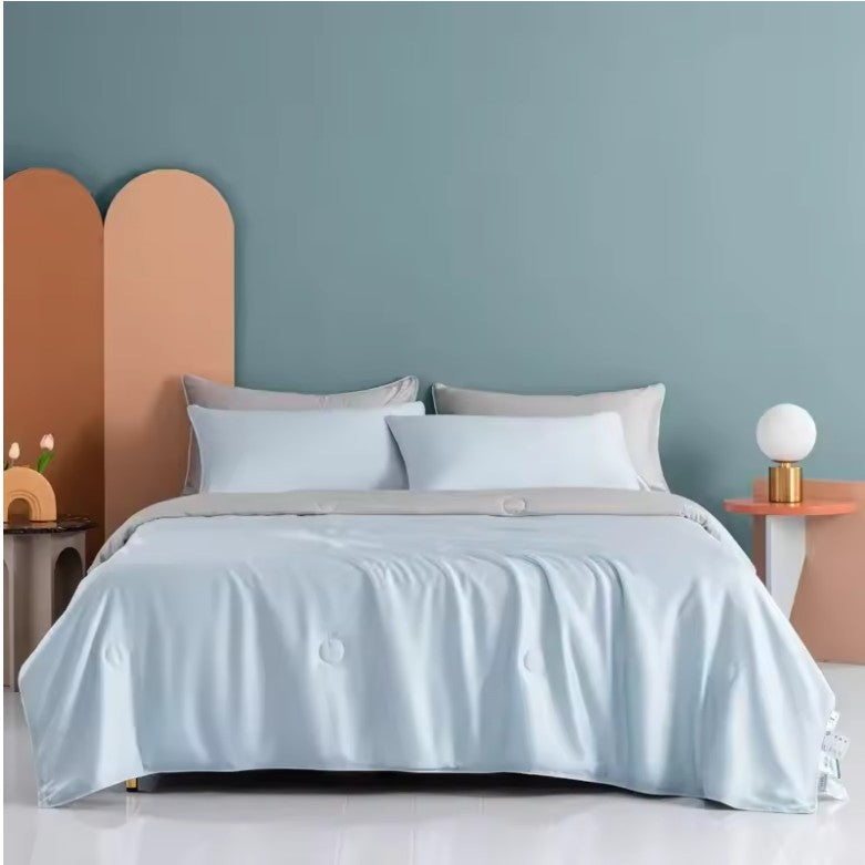 Cooling Blanket Soft Silky Lightweight Quilt